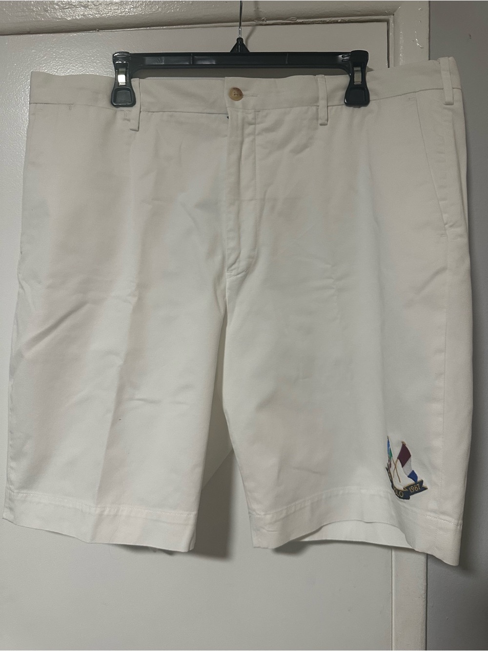 Polo Ralph Lauren 1967-1987 Cross Flags Men’s White Shorts. Sz. 38